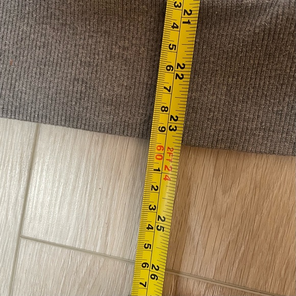 Lululemon Scuba Hoodie *Sparkle
Heathered Blurred Grey / Blurred Grey - Picture 7 of 10